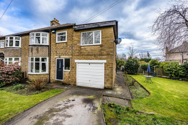 4 bed Semi-Detached for sale Image 12