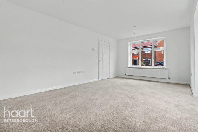 11 Allen Close, Sawtry photo 5