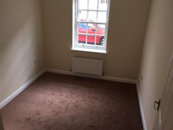 Lounge 10C Albert Street.jpg