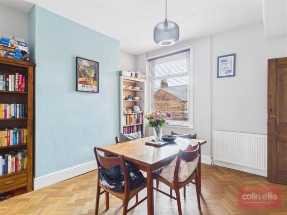 2 bed Terraced for sale Image 7