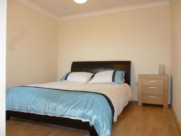 bed 1