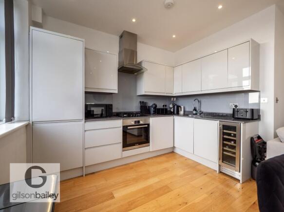 2-44EastgateHouse-5