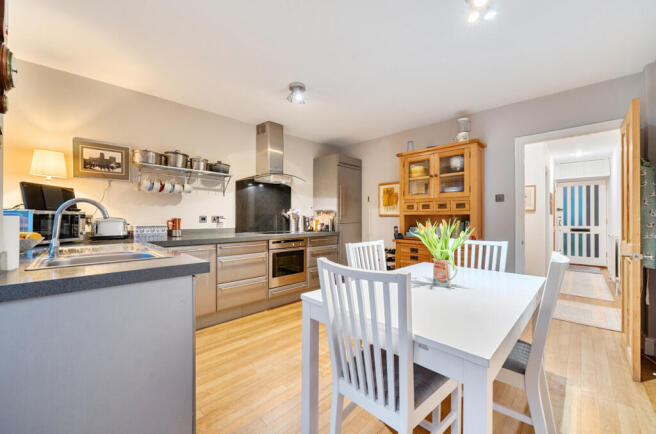 1400150-9-6967c90...