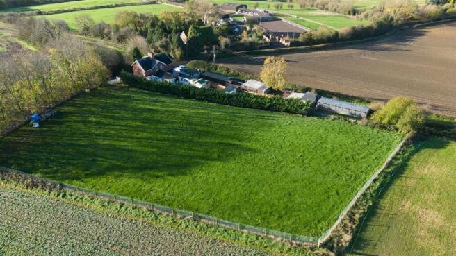 Calow Green kennels drone and interiors -1.jpg