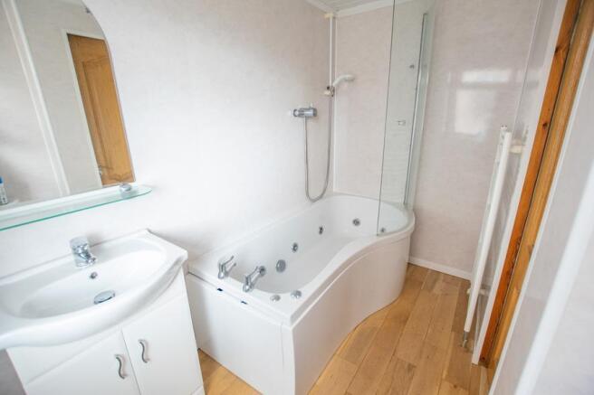 Bathroom (Copy)