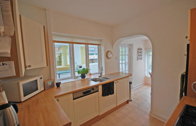 Photo 7