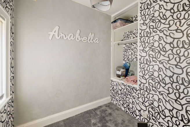 3 bed Semi-Detached for sale Image 9
