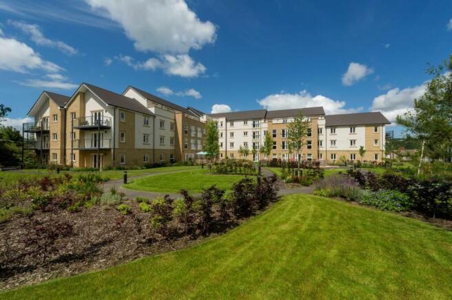 Chesterton Court_ Ilkley - Exterior 01.jpg