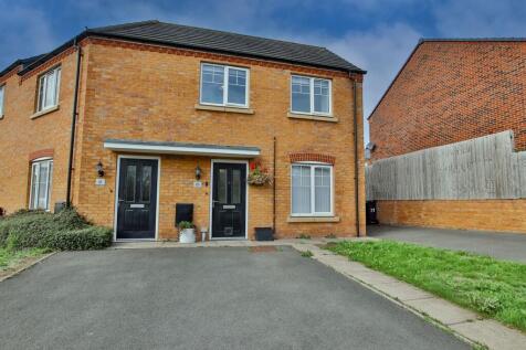 Bluebell Close, Droitwich, WR9