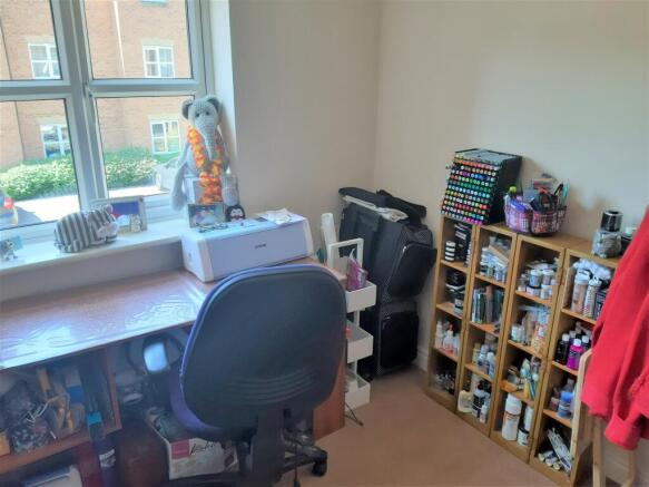 Photo 16