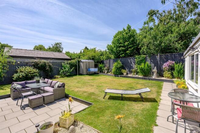 GARDEN 1