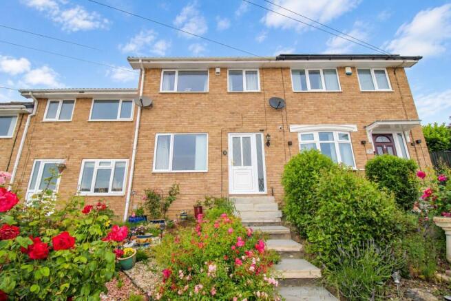 3 bed Town House for sale in wakefield