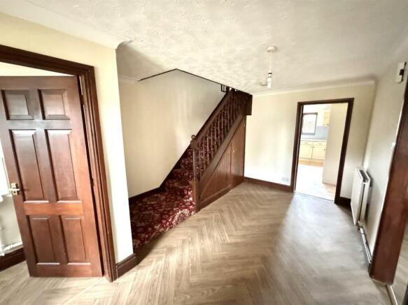 Entrance Hallway.jpg