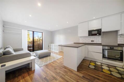 Kings Quarter Apartments, Copenhagen Street, London, N1