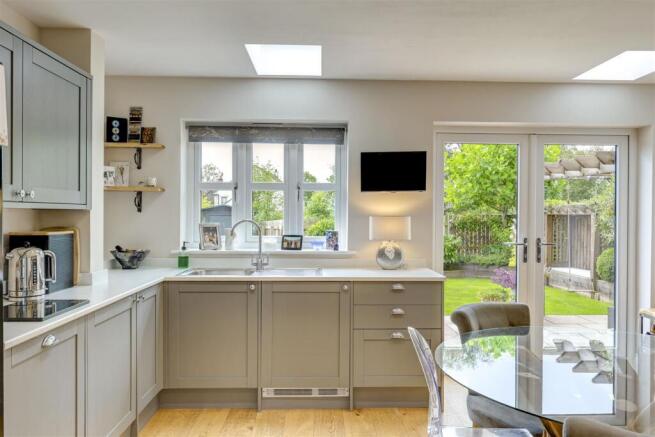 Kitchen Diner