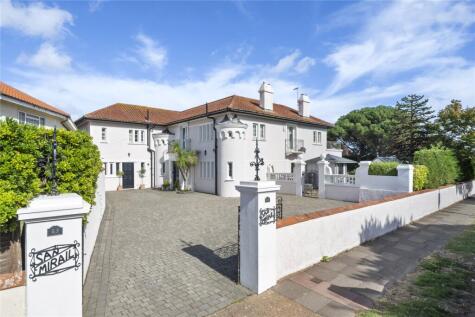 Richmond Avenue, Bexhill-on-Sea, East Sussex, TN39