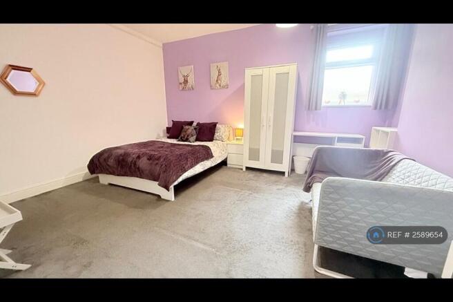 Bedroom 1 - Double Room For Single Occupancy Only