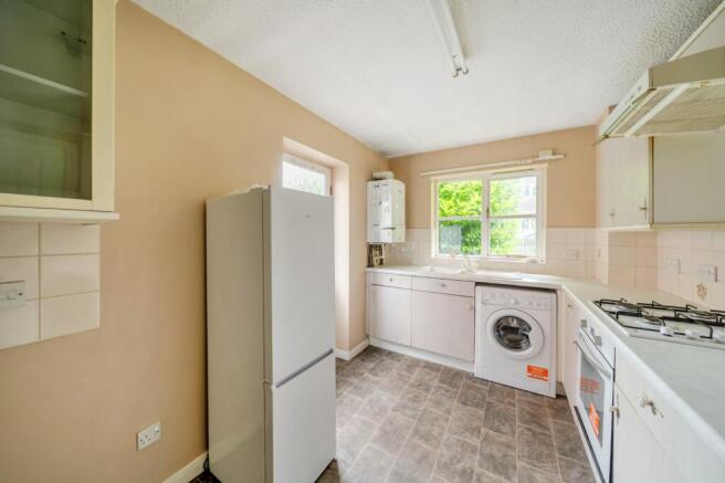 2 bed Detached for sale Image 6