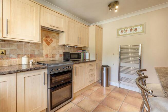 Kitchen-4.jpg