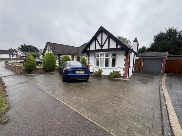 Oakroyd Close EN6