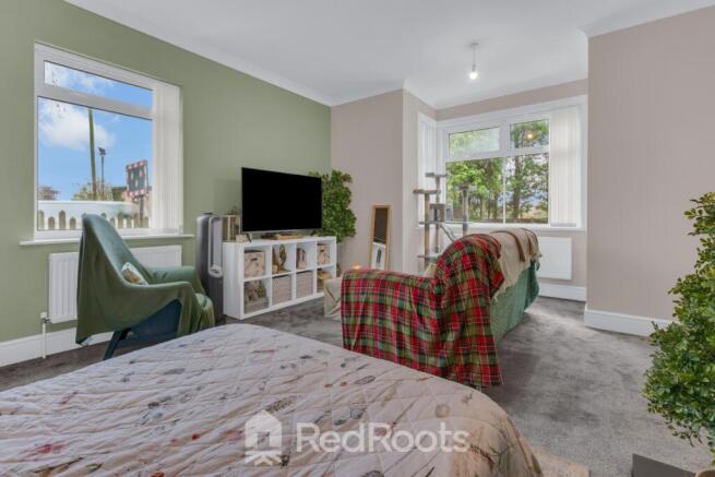 3 bed Detached for sale Image 9