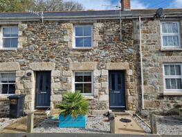 17, Castle Green, Helston TR13 8EZ