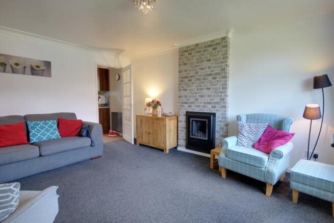 3 bed Semi-Detached for sale Image 8