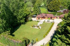 Parklands, Llandogo NP25 4TW