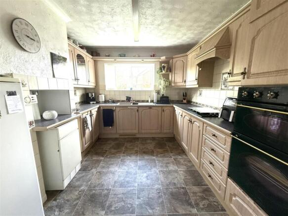 Wolseley Road, Rugeley photo 5