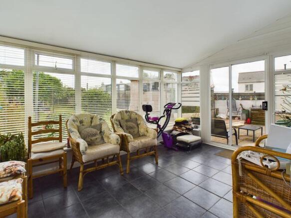 sun room/conservatory