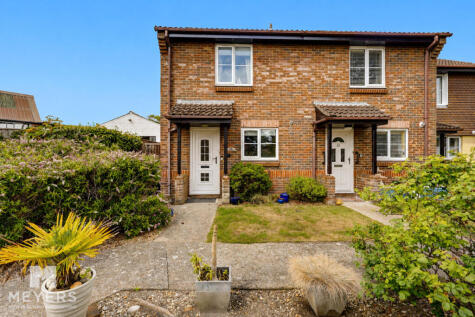 Purewell Close, Christchurch, BH23 3