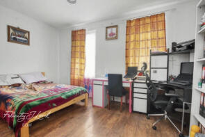 19, Ivy Road, London E17 8HX