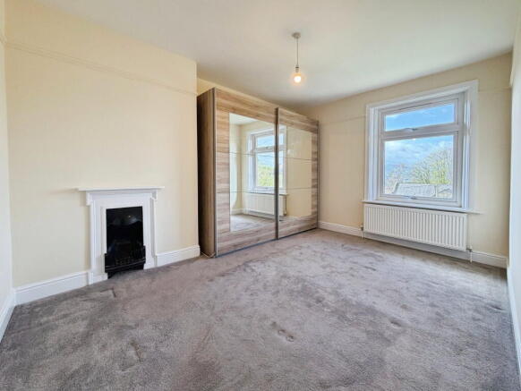 3 bed Terraced for sale Image 10