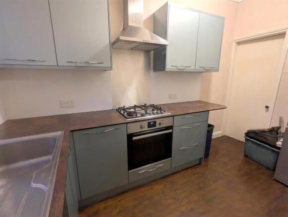 2 bed House for sale Image 12