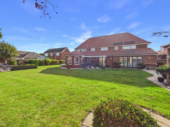 Wheatlands Park, Redcar, Redcar And Cleveland photo 4