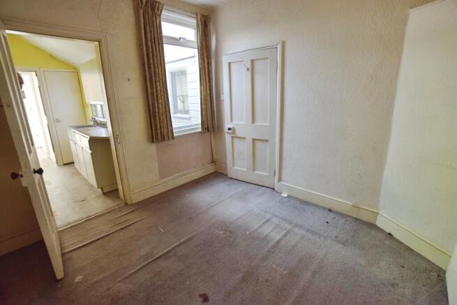 Howell Road, Exeter photo 4