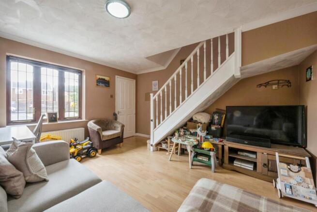 2 bed Semi-Detached for sale Image 4