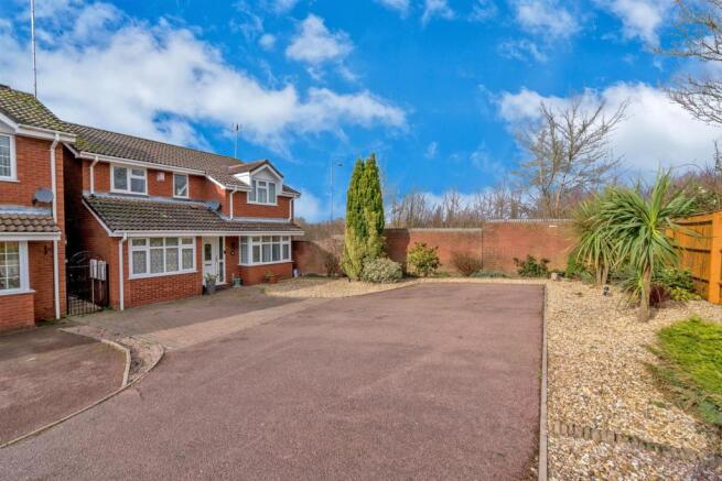 10, Woodpecker Way, Cannock, Staffordshire, WS11 7