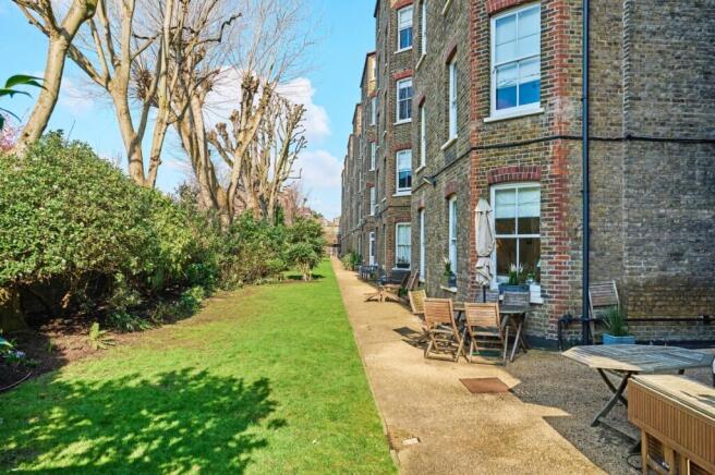 KFH_-_Albany_Mansion