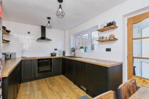 4, Ralphs Close, Lutterworth LE17 5JQ