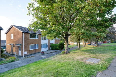 Leasyde Walk, Whickham, Newcastle Upon Tyne, NE16 5UF