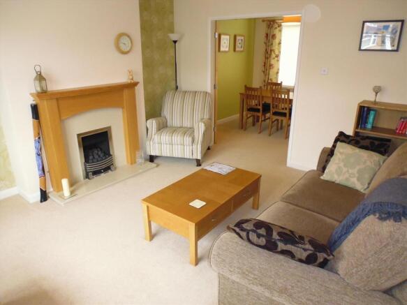 Lounge 2