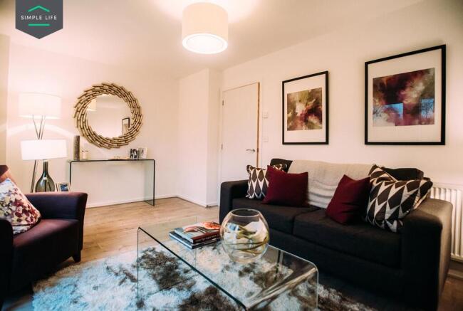 3 bed Terraced to rent Image 2