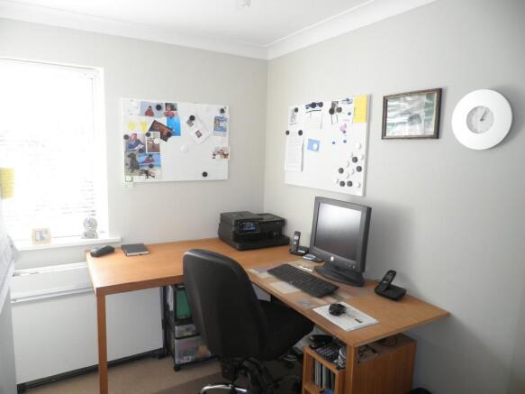 Photo 10
