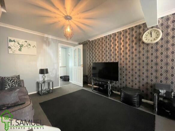 LOUNGE E