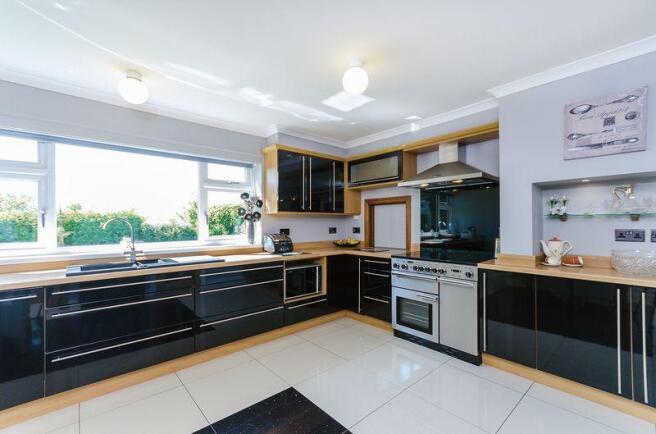 Breakfast kitchen