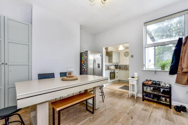 3 bed Terraced for sale Image 6