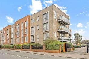 39, 610 Brennan House, High Road Leyton, London E10 6RN