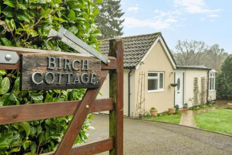Vicarage Lane, Haslemere, GU27