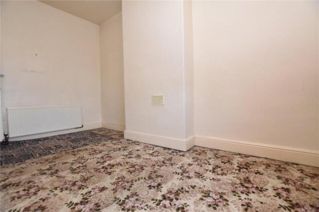 3 bed Terraced for sale Image 12